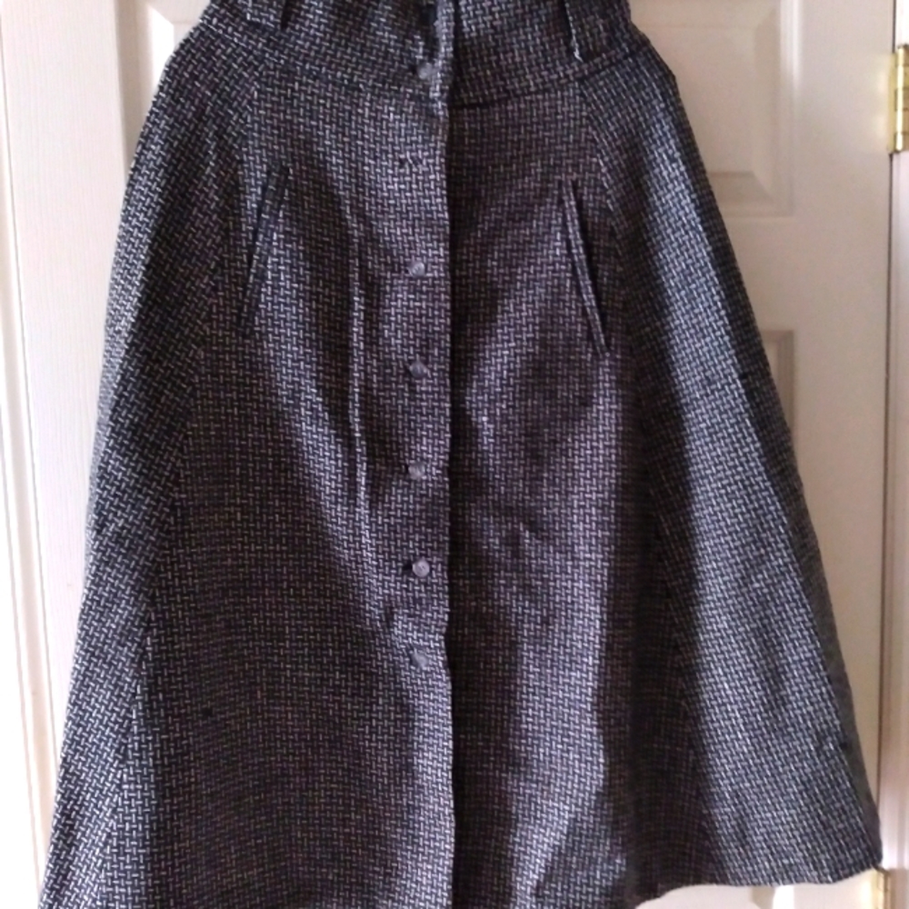 Tweed Skirt